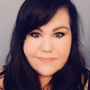 Meet your Posher, Caryn